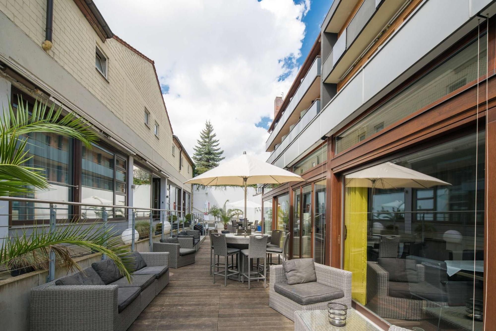 Best Western Hotel Wuerzburg-Sued Esterno foto