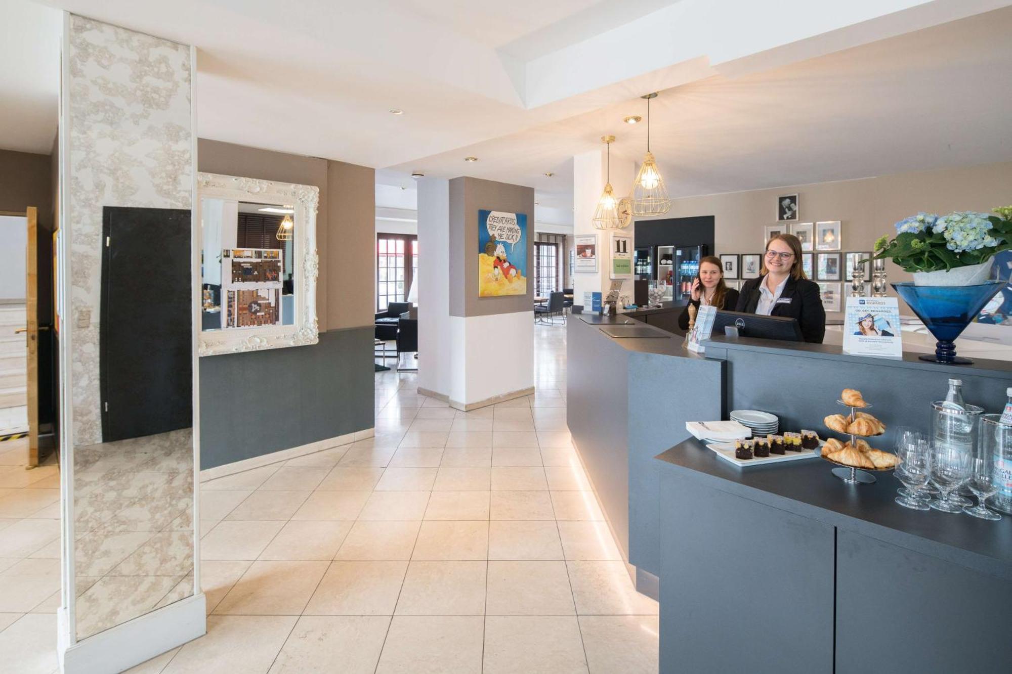 Best Western Hotel Wuerzburg-Sued Esterno foto