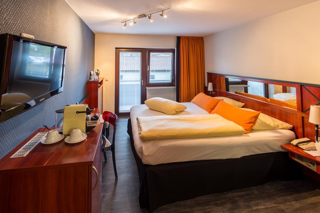 Best Western Hotel Wuerzburg-Sued Esterno foto